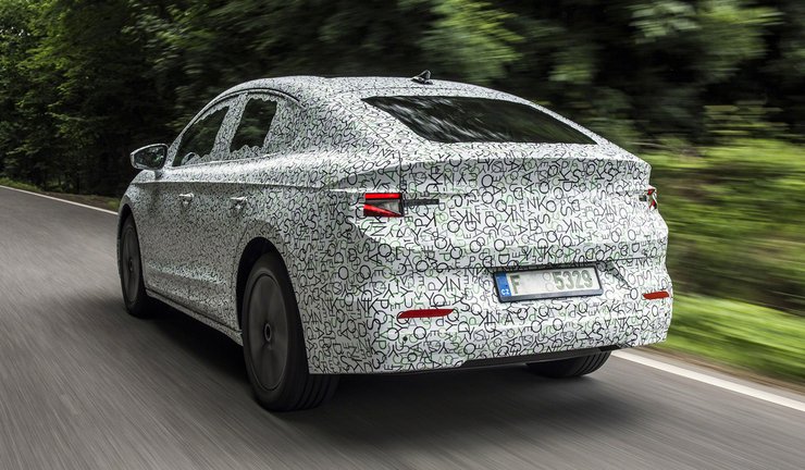 Enyaq Coupe iV, електричні кросовери, купеобразного кросовери, дорожні випробування, кросовер в камуфляжі, електромобілі, електрична Шкода