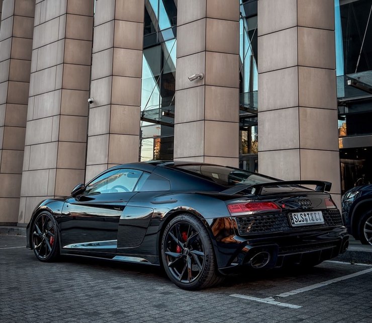 Audi R8 2024