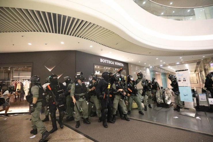 протесты в Гонконге