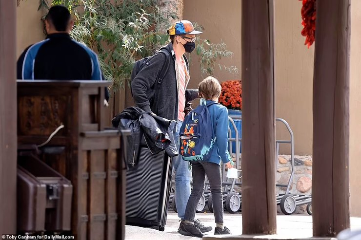 мэтью хатчинс, сын андрос, муж галины хатчинс