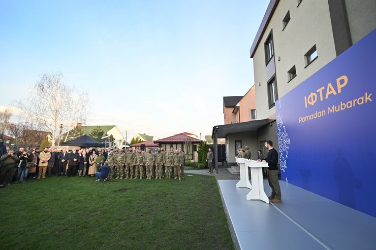 ифтар, владимир зеленский, мусульмане, рамадан, ифтар в украине, мусульмане в украине, ислам в украине, мусульманские традиции, месяц рамадан,