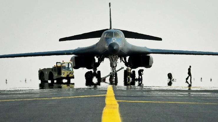 Бомбардировщик B-1