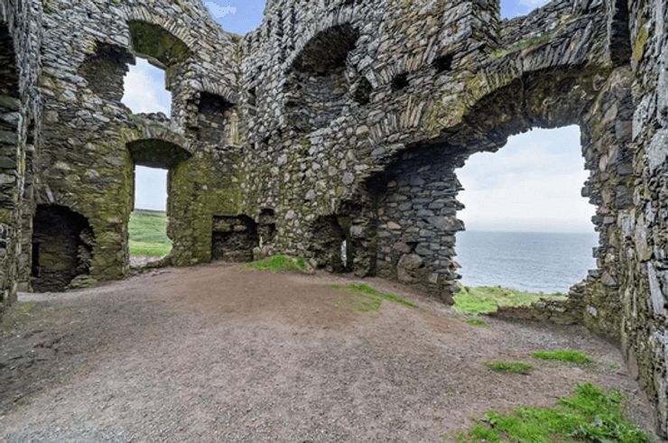 У Шотландії пропонують купити замок із привидами