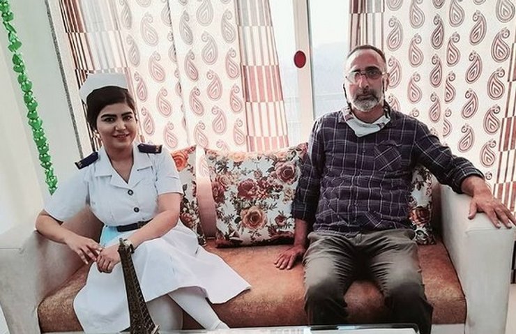 Актриса, Шикха Малхотр, Болливуд, волонтер, пандемия коронавируса, госпиталь, COVID-19