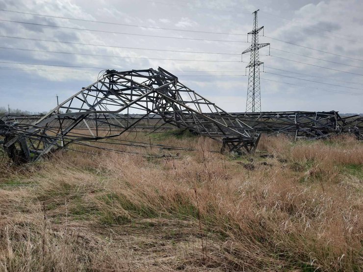 блэкаут, веерные отключения, удары по энергосетям, удары ТЭЦ, обстрел тэц в харькове, харьковская ТЭЦ-5, будут ли веерные отключения, отопительный сезон в украине, какой будет зима 2022 в Украине, удары по критической инфраструктуре, к чему готовиться украине, удар по тэц-5 в Харькове, подготовка к зиме,