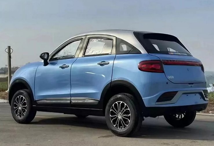 клон бентли бентайга, Bentley Bentayga, копия Bentley, клон Bentley, китайская копия, китайский кроссовер, китайский кроссовер