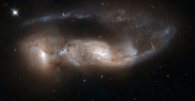 Arp 81, NGC 6621/NGC 6622, спиральные галактики