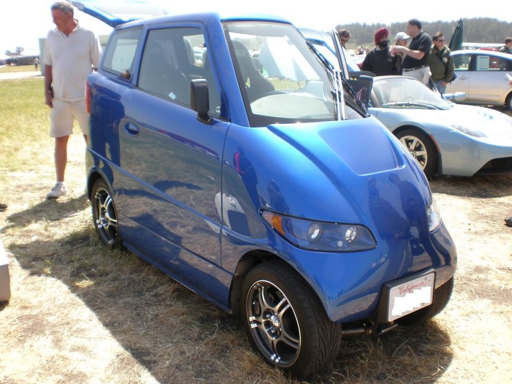 Commuter Cars Tango T600