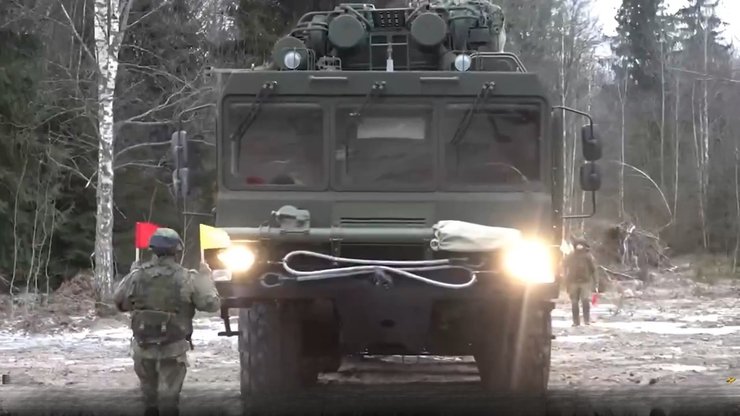 Фото машини зв'язку ракетного комплексу "Орешник" ЗС РФ