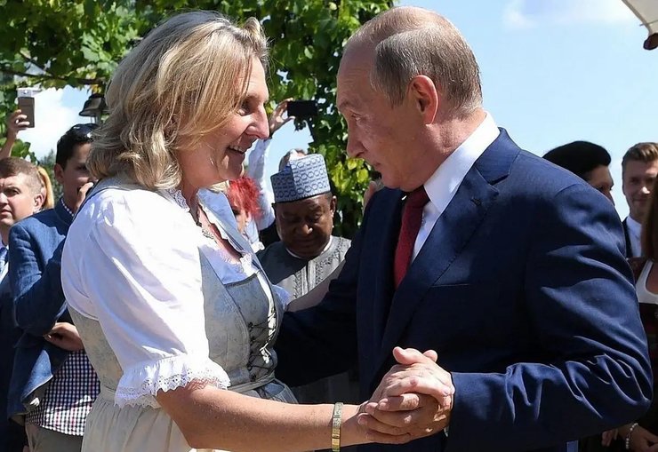 Карин Кнайсль, Владимир Путин