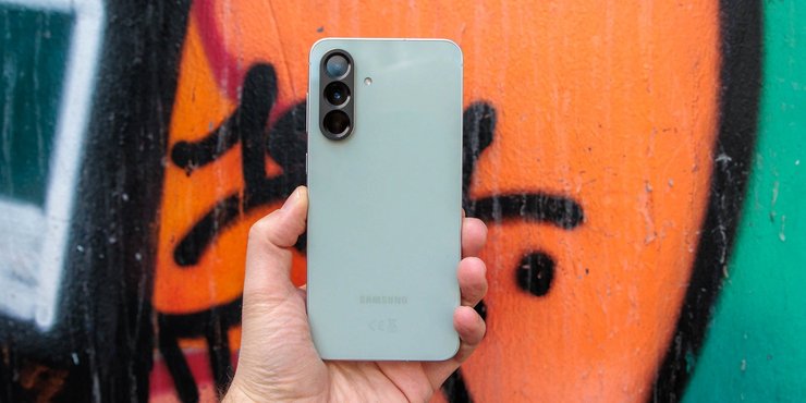 Смартфон Galaxy A56