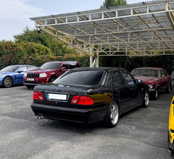 Brabus E V12 7,3