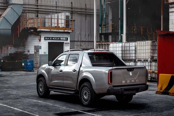 Nissan Navara, пикап Nissan, электромобиль Nissan