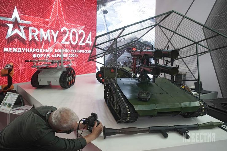 Робот Омич-Шмель