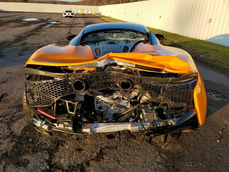 McLaren Artura, новий McLaren Artura, суперкар McLaren, McLaren Artura 2023, авто зі США