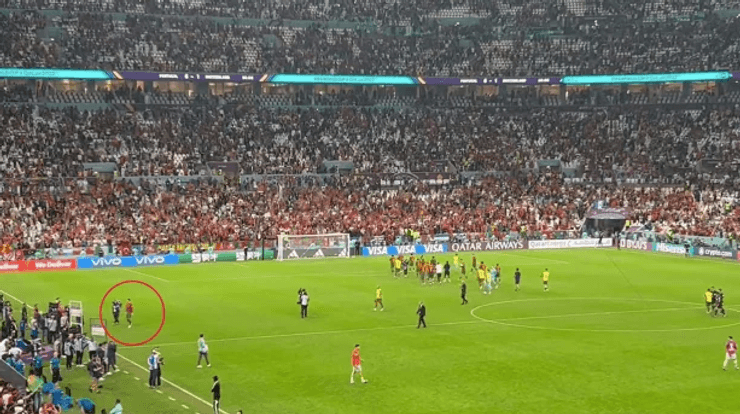 Роналду уходит с поля