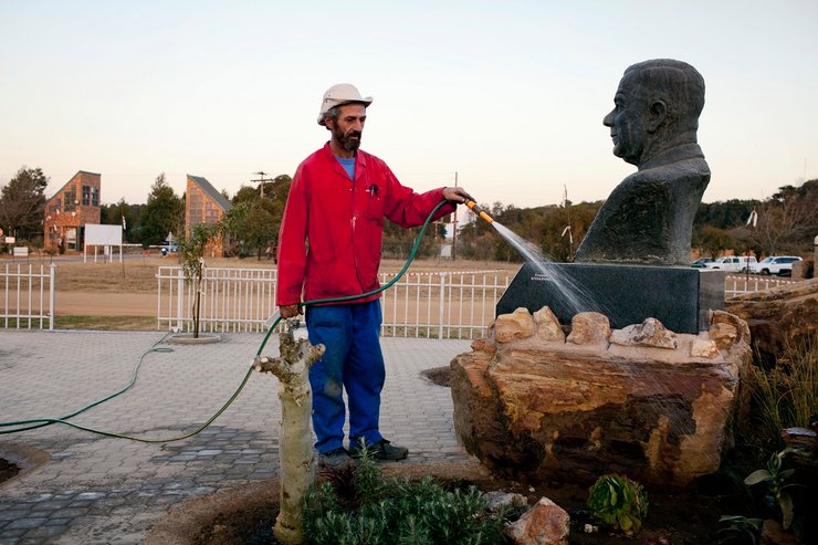 Клейнфонтейн ПАР місто білі християни