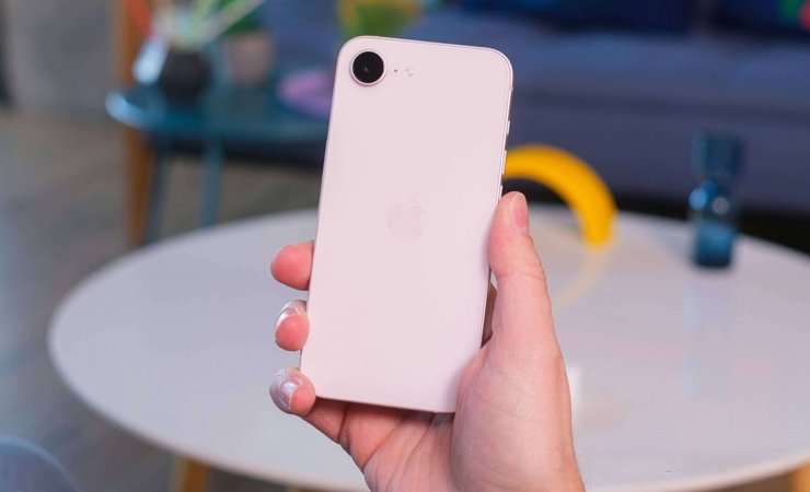 Apple iPhone 17e телефон