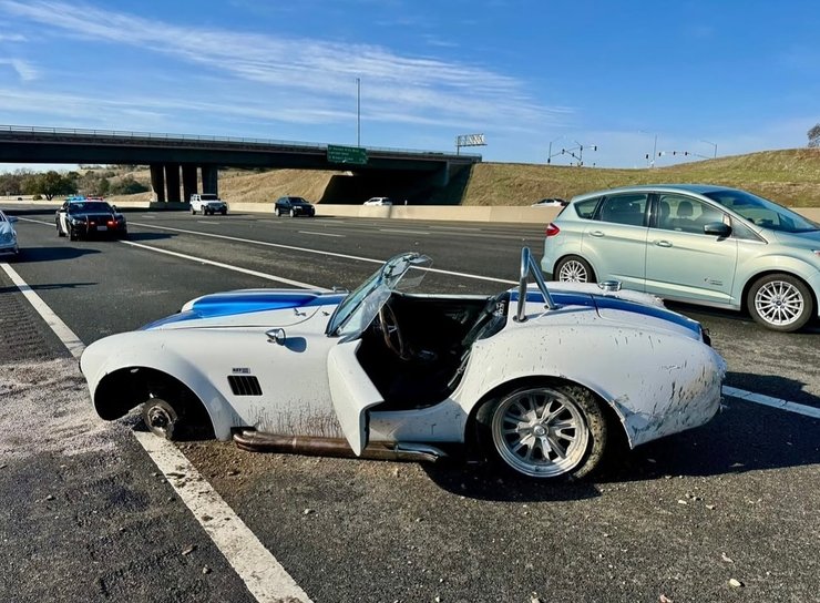 ДТП шелби кобра, Shelby Cobra, копии Cobra, спорткар Shelby Cobra, спорткар Shelby Cobra