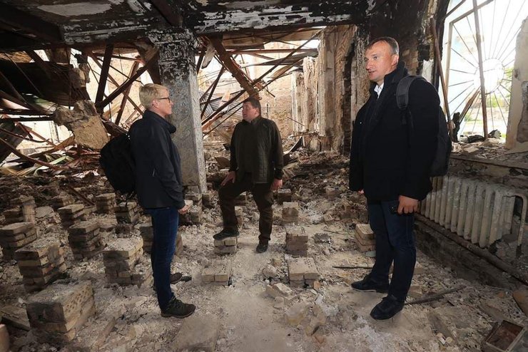 ирпень, помощь от германии, мэр города борна, симоне людке, российские обстрелы, война в украине