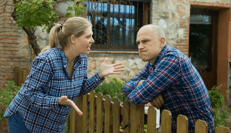 Сосед, месть соседу, конфликт соседей, снял дверь с петель, отомстил соседу, шумные соседи, соседи воровали вещи,