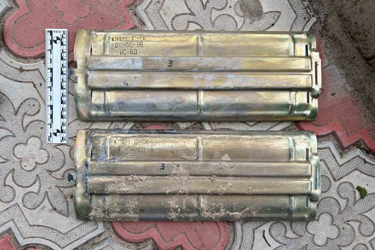 Снаряд 9М27К3 для "Урагана" с минами-лепестками