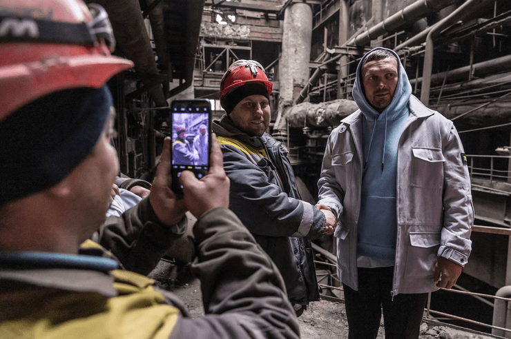 Усик, Олександр Усик, бокс, боксер, чемпіон, обстріли України, енергетика, енергосистема, електростанції, ДТЕК