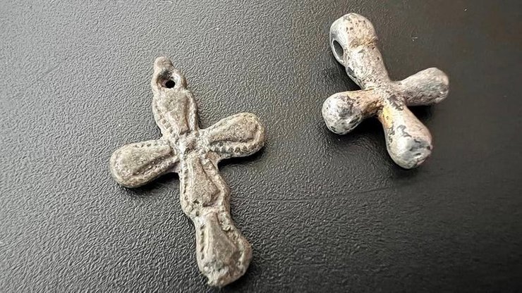 Культурні цінності України, Старовинні артефакти, Митниця Києва, Історичні знахідки, Археологічні скарби, Заборона вивезення, Культурна спадщина України, історія, артефакти, Київська Русь