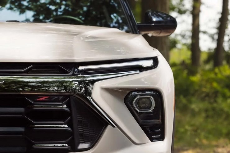 Автомобиль Chevrolet Trailblazer 2027 года