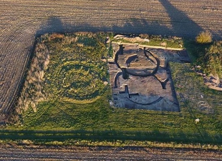 Раскопки, археология, Англия