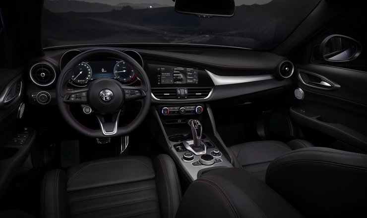 Alfa Romeo Giulia, Alfa Romeo Giulia, Alfa Romeo, Alfa Romeo Stelvio, кроссовер Alfa Romeo