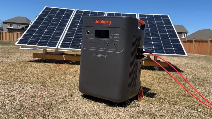 Зарядна станція Jackery Explorer 5000 Plus