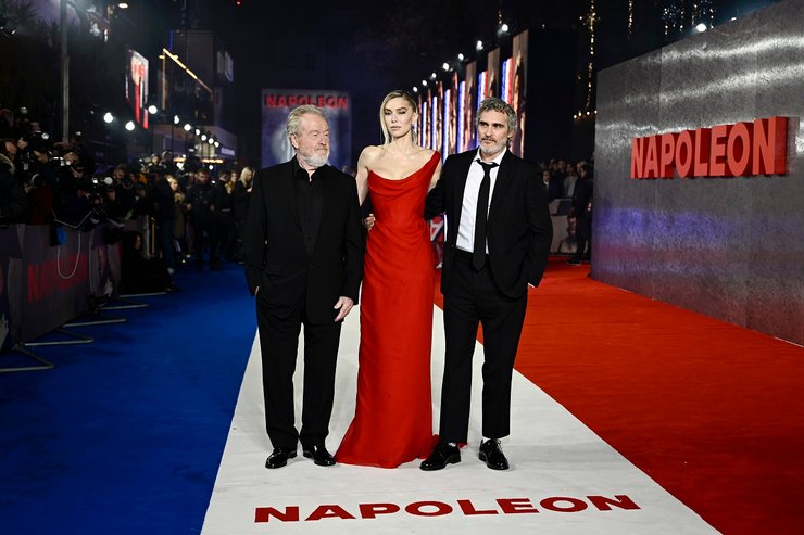 рідлі скотт, ванесса Кірбі, хоакін фенікс, наполеон