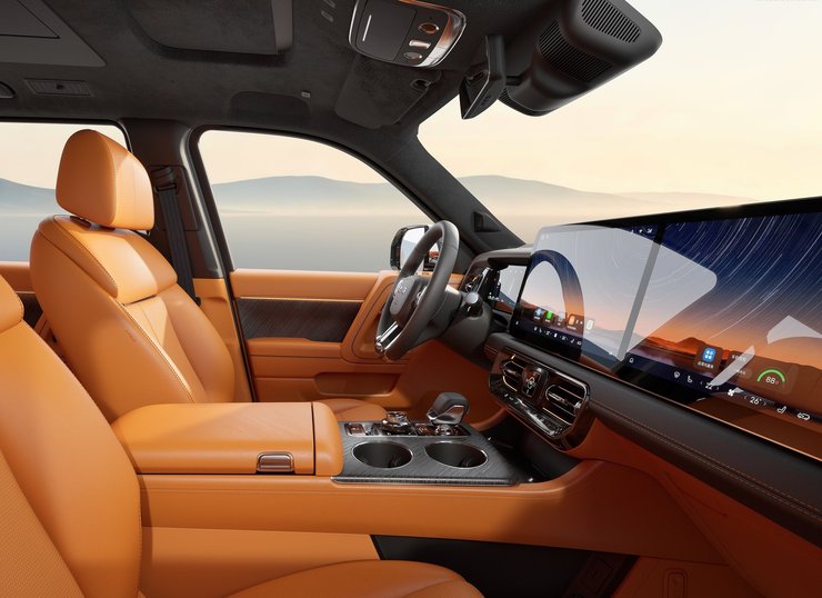 Салон BAIC Taitan 700