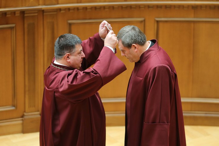 Александр Тупицкий, глава КСУ, Конституционный суд,