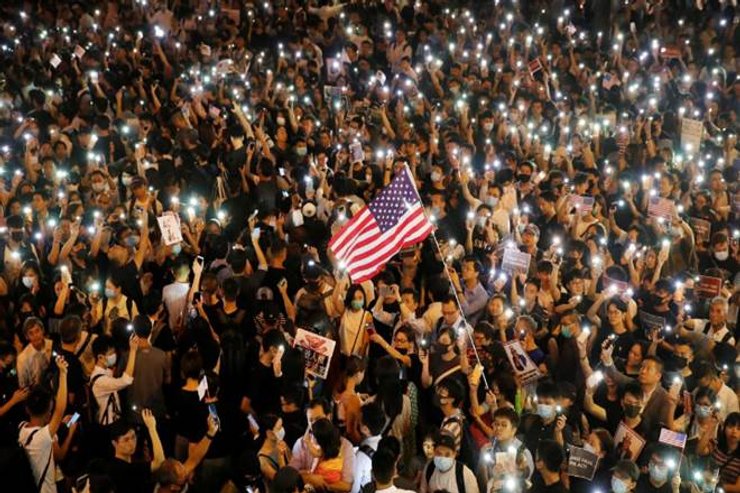 прапор США, вуличний мітинг