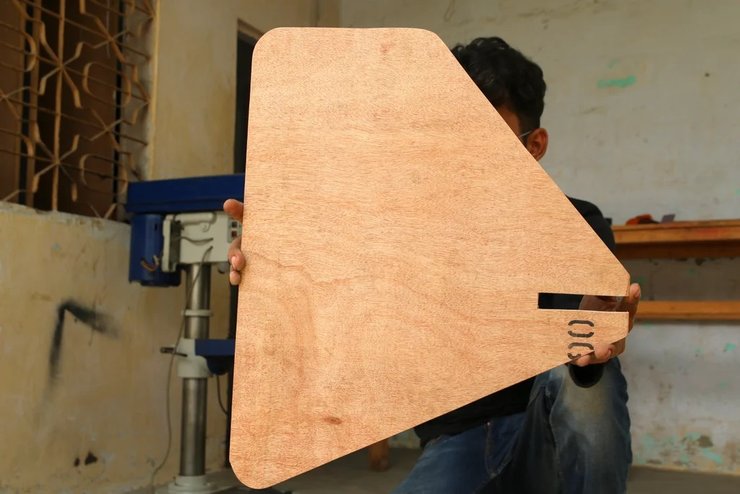 хвіст, вітряк, фанера