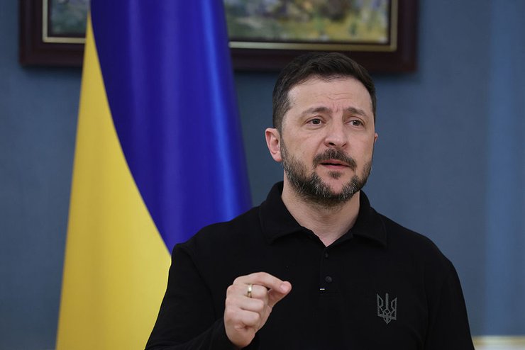 Володимир Зеленський, наміри Путіна, як припинити російсько-українську війну, мирне врегулювання, Трамп тисне на Кремль, зустріч Зеленського і Трампа у Ватикані, дипломатичний провал Москви