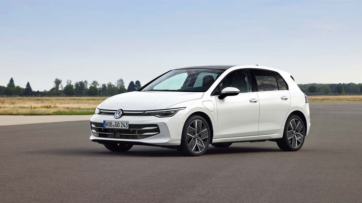 Volkswagen Golf, лучшие авто 2024 года, авто года, авто года