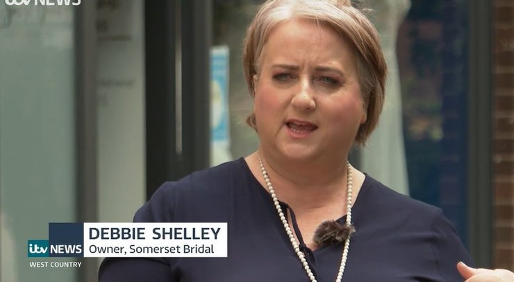 господиня, весільний салон