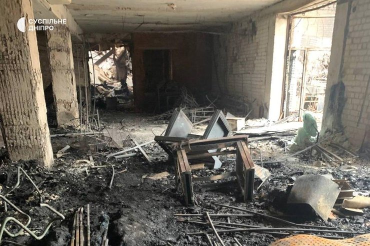 Фото приміщення телестудії "Суспільне Дніпро" після обстрілу 18 листопада