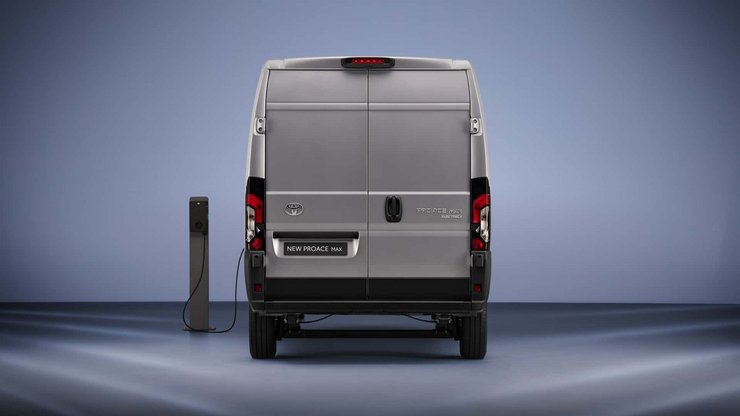 новая Toyota Proace Max, Toyota Proace, электромобиль Toyota, фургон Toyota, фургон Toyota