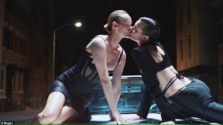 Mugler, тьерри мюглер, рекламная кампания, шалом харлоу, амбер валетта