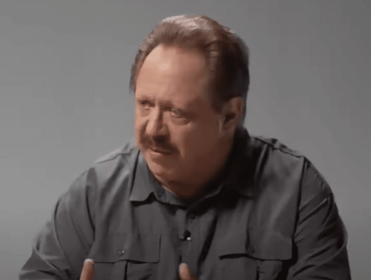 Кріс Ланган, людина з передбачуваним IQ від 190 до 210, смерть — не кінець, геній з IQ 210, життя після смерті, Матриця,