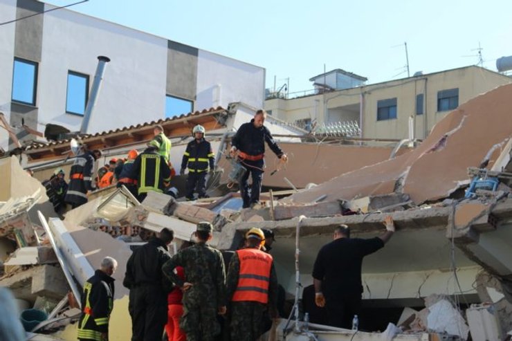 Землетрясение в Албании, фото