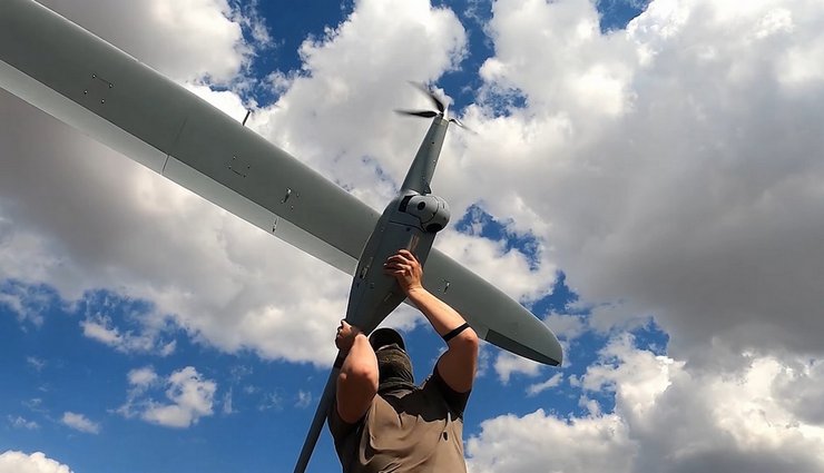 дрон FlyEye, безпілотник