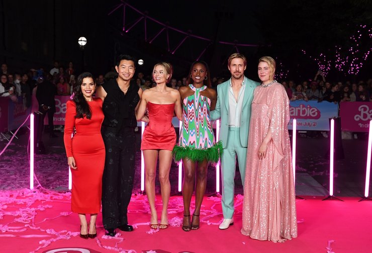 Актори та режисерка "Барбі"