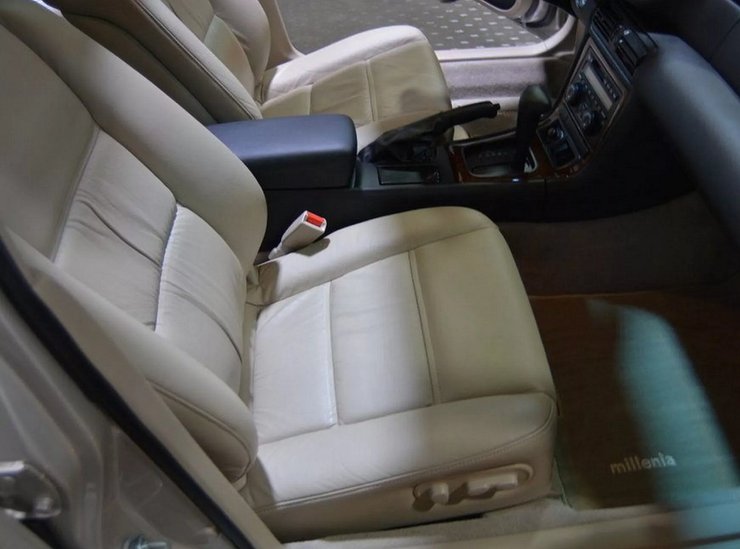 Mazda Xedos 9, Mazda Millenia 1996, Mazda Millenia, капсула времени