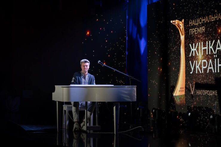 Красиві мелодії від Євгена Хмари