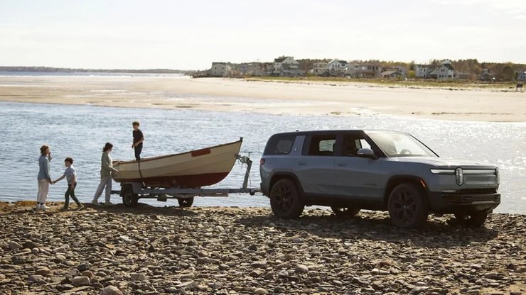 Авто 2026 Rivian R1S